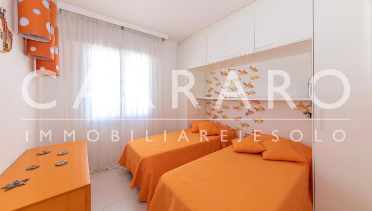 Magnifico Appartamento Dominique Jesolo Lido Carraro Immobiliare - Family Apartments Exteriör bild